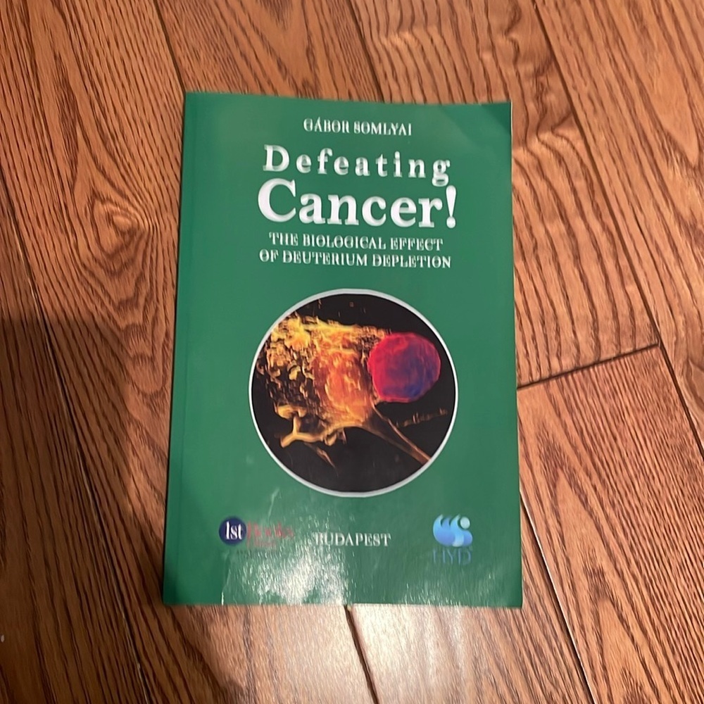 BookβDefeating cancer by Gabor Somlyai